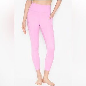 Victoria’s Secret Incredible Essential Leggings in Violet Muse